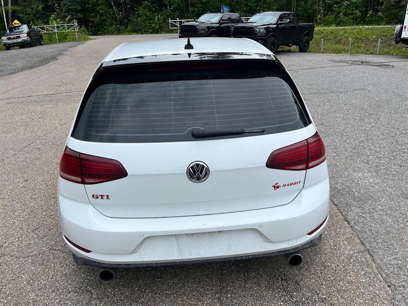 Volkswagen
Golf
2019